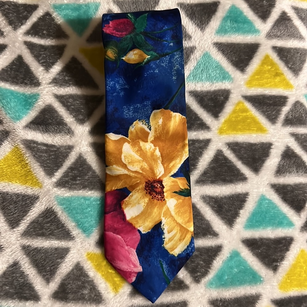 vintage tie